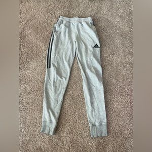 Adidas-Medium-Grey Jogger Sweatpants